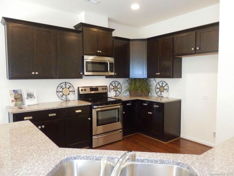 149 Branchview Dr #13, Mooresville, NC 28115