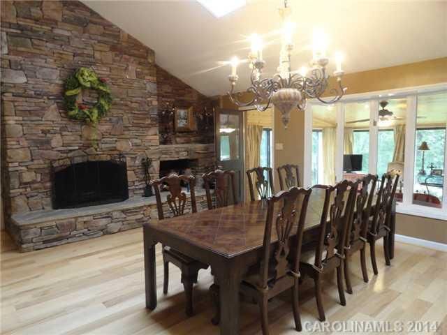 20028 Davidson Concord Rd, Davidson, NC 28036