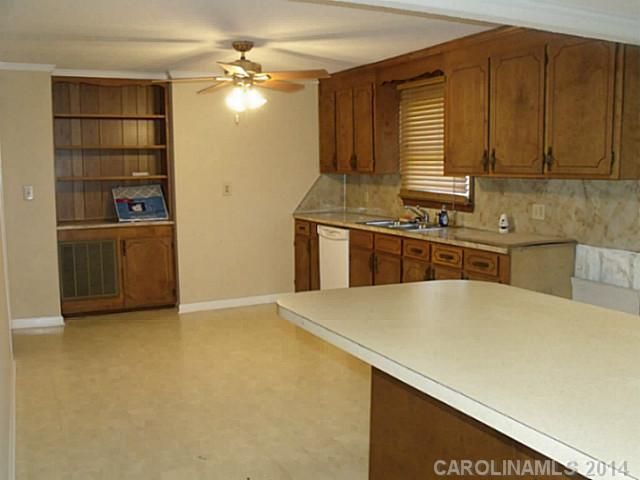 1311 E 11th St, Kannapolis, NC 28083