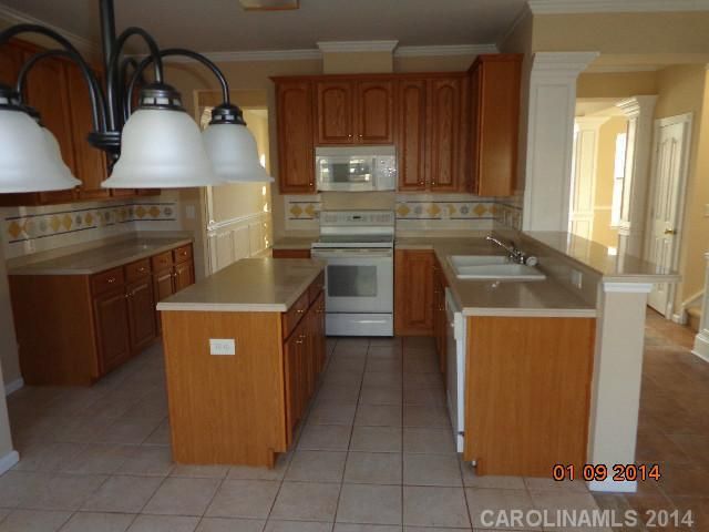 7423 Forrest Rader Dr, Mint Hill, NC 28227