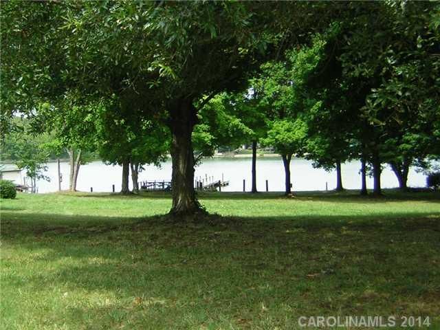 166 Shoreline Loop, Mooresville, NC 28117