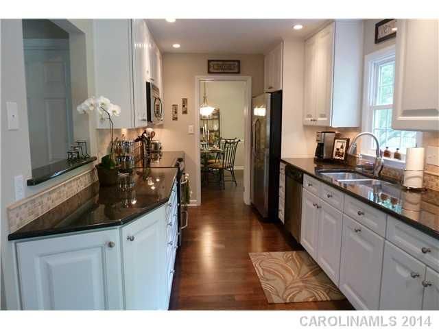 5000 Virginian Ln, Charlotte, NC 28226