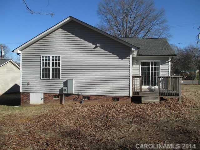 709 Broad St, Kannapolis, NC 28081