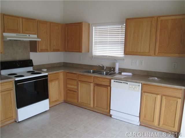 2620 Captains Watch Rd, Kannapolis, NC 28083