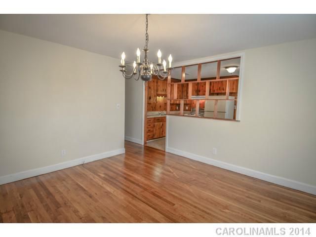 4400 Birkdale Dr, Charlotte, NC 28208