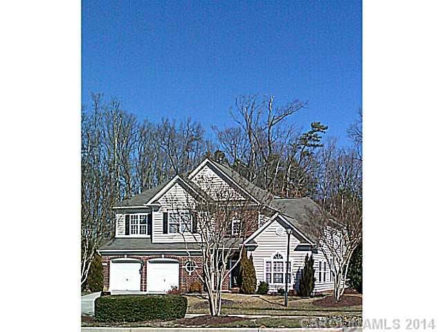 16402 Old Stone Crossing Dr, Charlotte, NC 28213