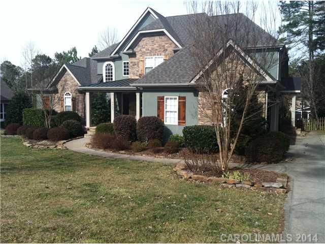 7987 Glen Abbey Cir, Stanley, NC 28164