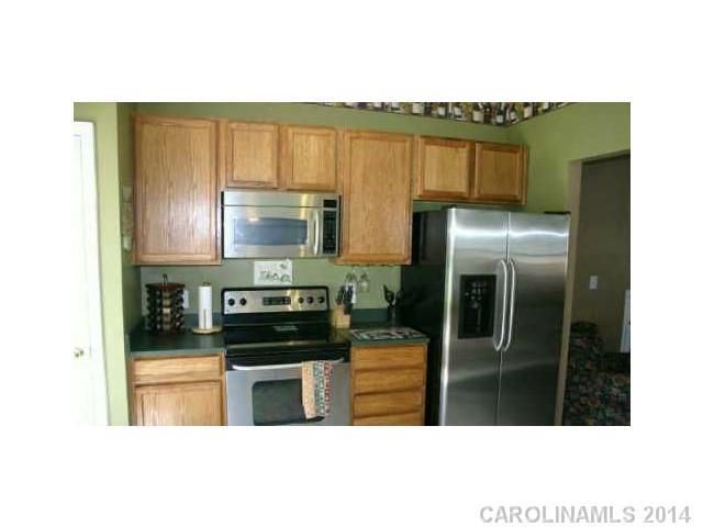 11124 Heritage Green Dr, Cornelius, NC 28031