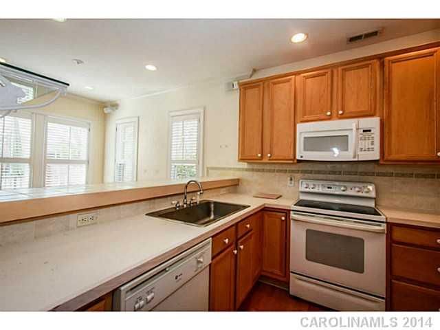 4704 Hunter Crest Ln #13, Charlotte, NC 28209