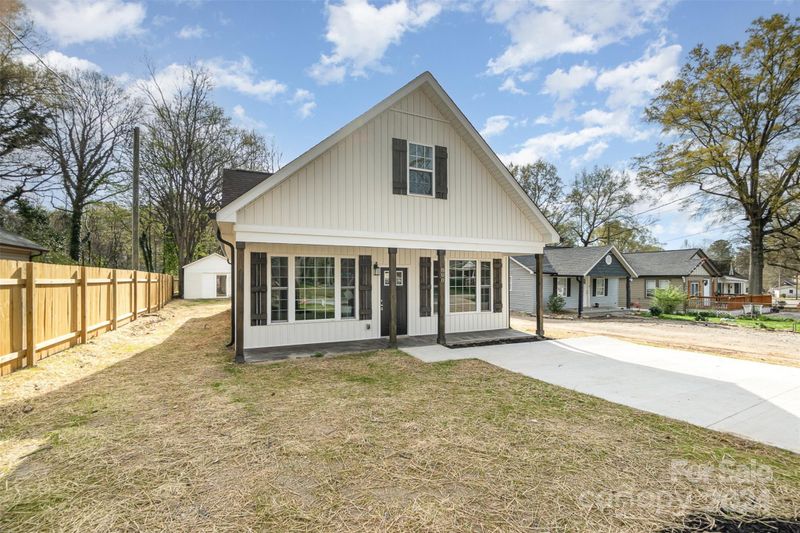 800 Carolyn Ave, Kannapolis, NC 28083