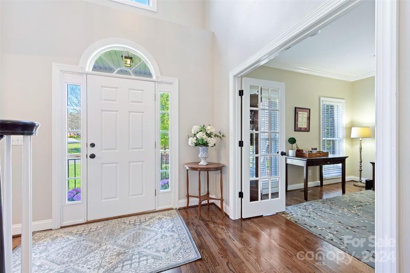 9223 Tenby Ln, Matthews, NC 28104