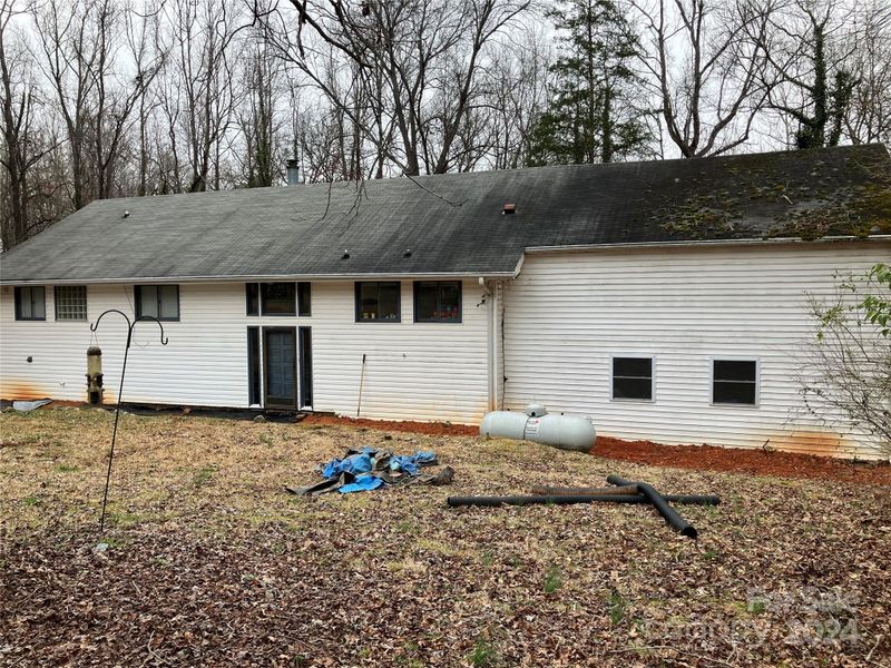 2250 Oak Grove Cir, Midland, NC 28107