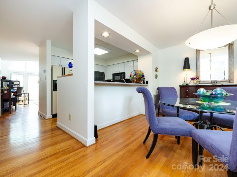 1021 Myrtle Ave, Charlotte, NC 28203