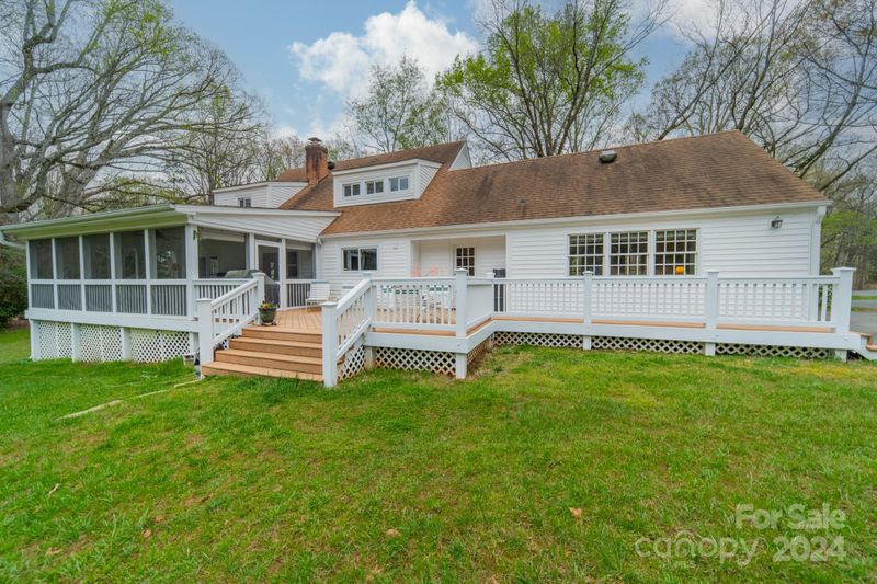 8412 Viking Dr, Marvin, NC 28173