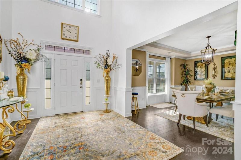 221 Bouchard Dr, Waxhaw, NC 28173
