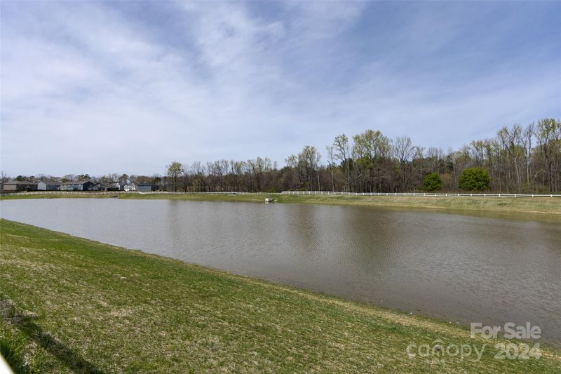 1307 Laggan Ln, Indian Trail, NC 28079