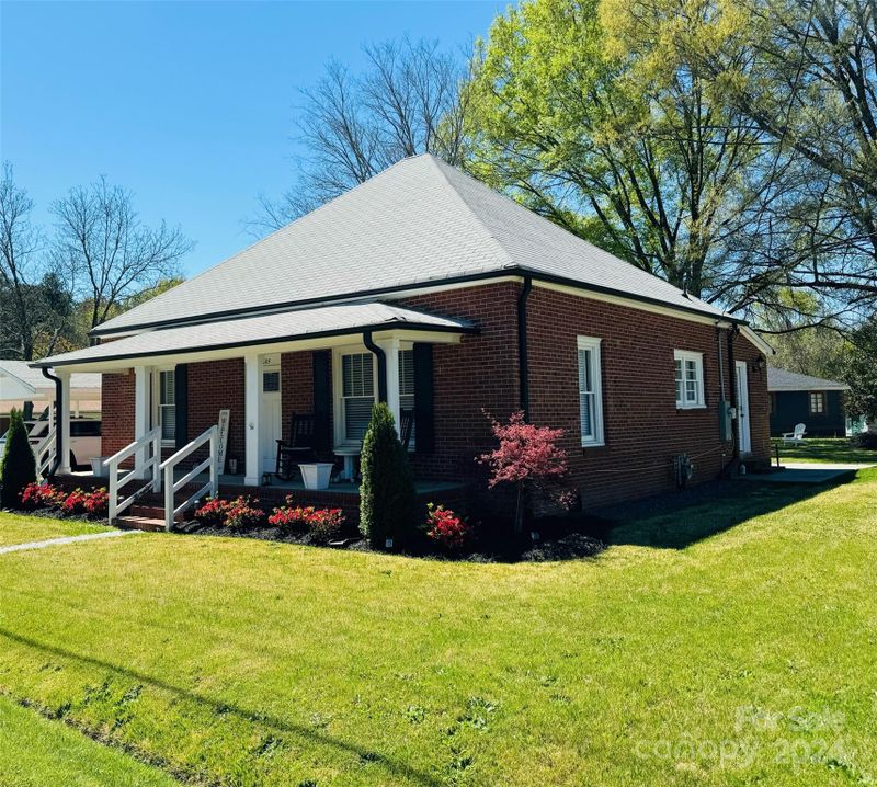 3005 N Main St, Kannapolis, NC 28081