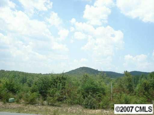 2208 Pinnacle View Dr, Kings Mountain, NC 28086
