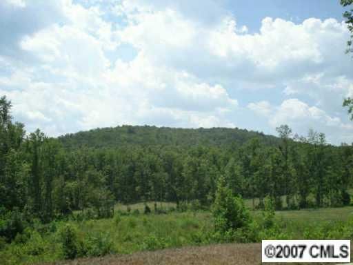 2126 Pinnacle View Dr, Kings Mountain, NC 28086