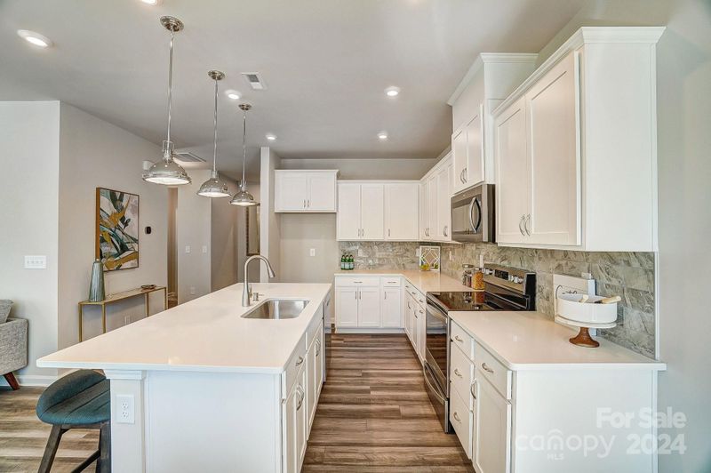1622 Munstead Pl, Indian Land, SC 29707