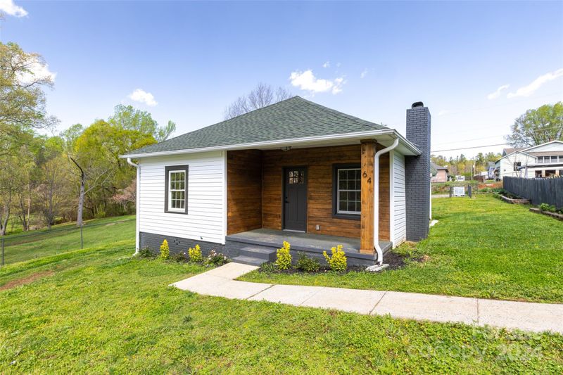 64 Central Ave, Gastonia, NC 28054