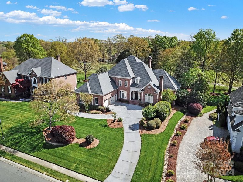 7019 Seton House Ln, Charlotte, NC 28277