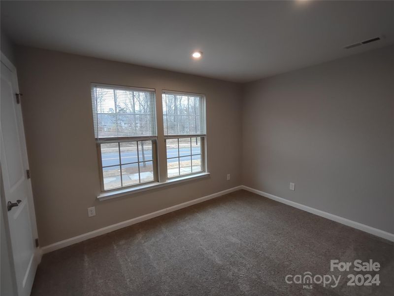 3620 Speer Blvd, Charlotte, NC 28217