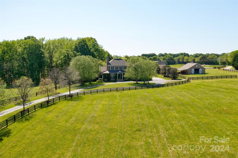 539 Tirzah Rd, York, SC 29745