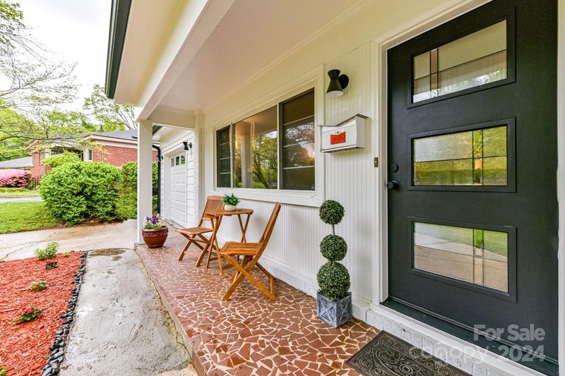 1242 Roanoke Ave, Charlotte, NC 28205