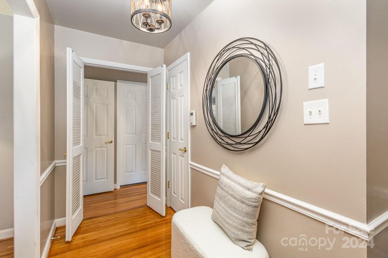 4011 Chandworth Rd, Charlotte, NC 28210