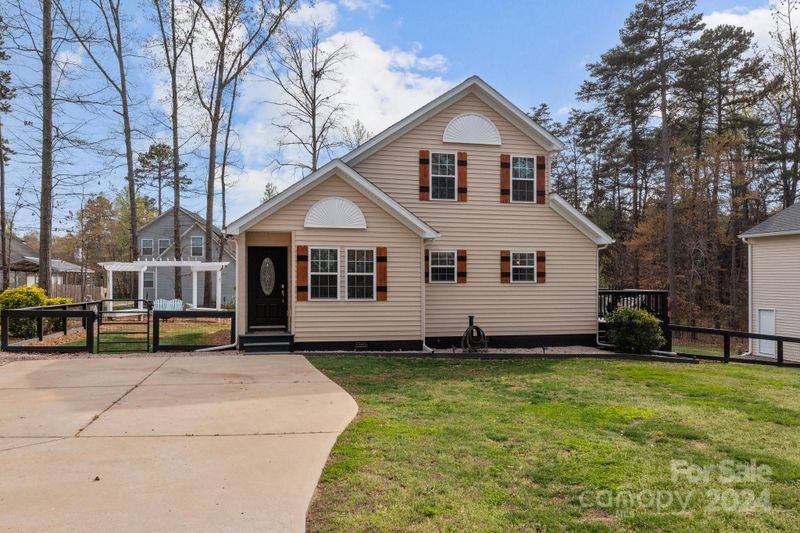 7706 Red Robin Trl, Denver, NC 28037