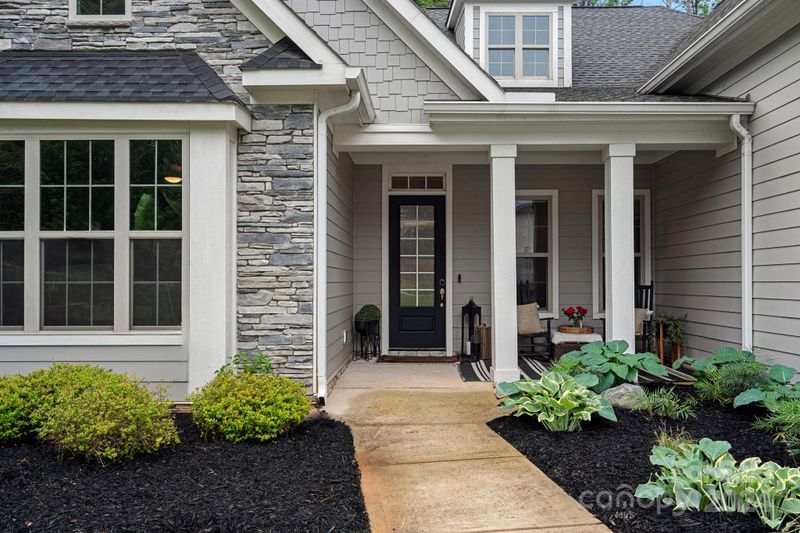 203 Webbed Foot Rd, Mooresville, NC 28117