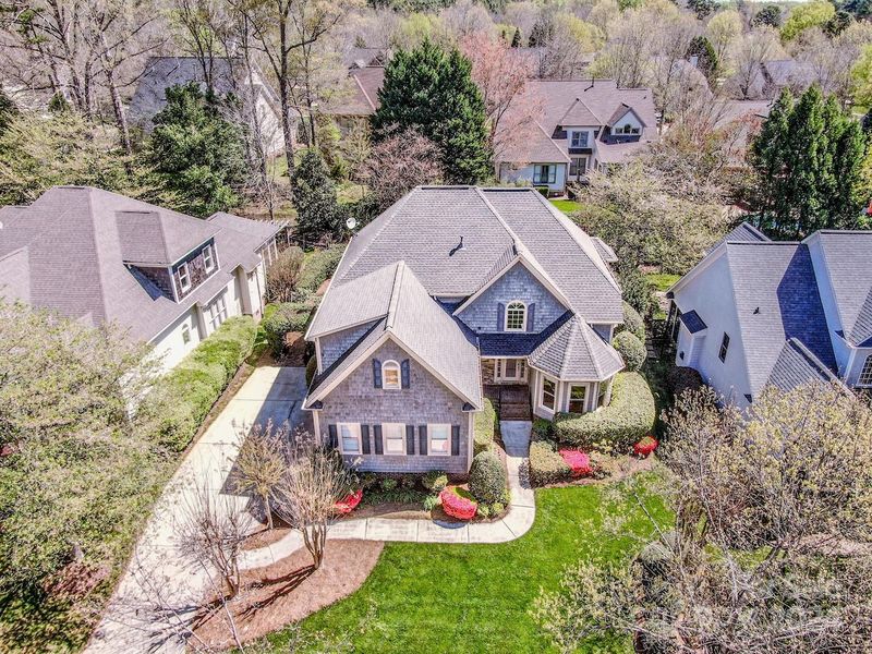 19670 Wooden Tee Dr, Davidson, NC 28036
