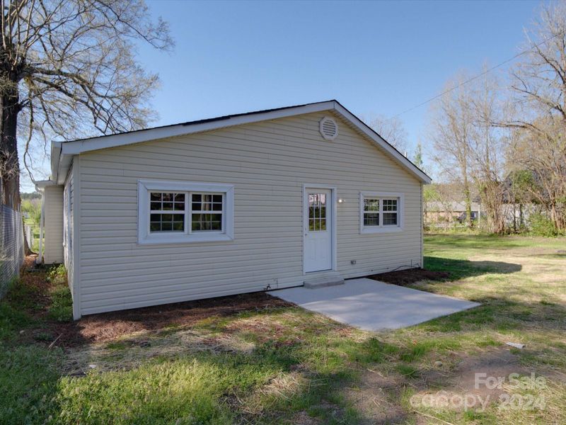 329 Melrose Dr SW, Concord, NC 28025