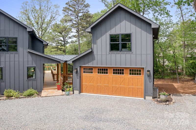 122 Yellow Jacket Cir, Mooresville, NC 28117