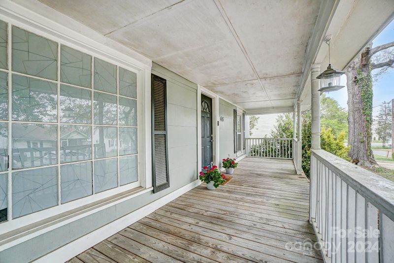 415 S Webb St, Gastonia, NC 28052