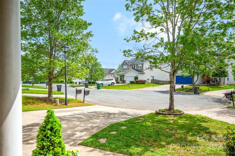 13609 Coram Pl, Charlotte, NC 28213