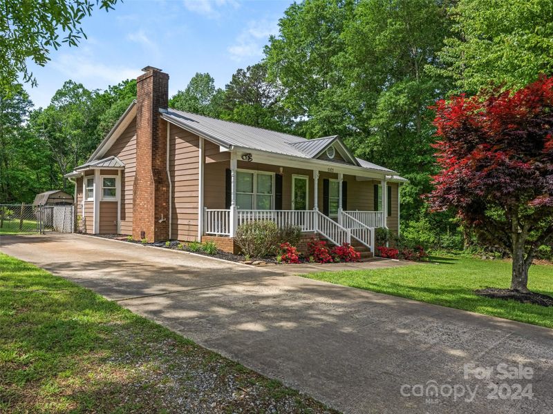 5103 Little Mountain Rd, Gastonia, NC 28056
