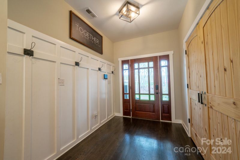5587 American Way, Denver, NC 28037