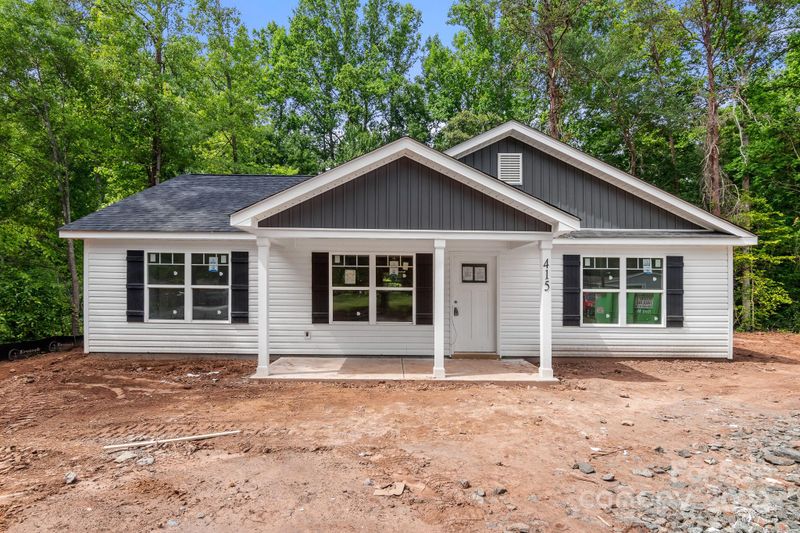 415 Clemons Ave, Maiden, NC 28650