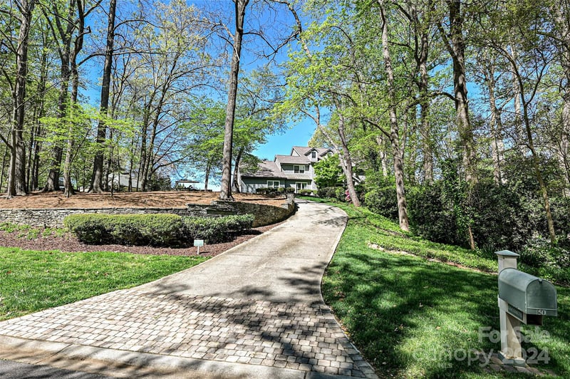50 Heritage Dr, Lake Wylie, SC 29710