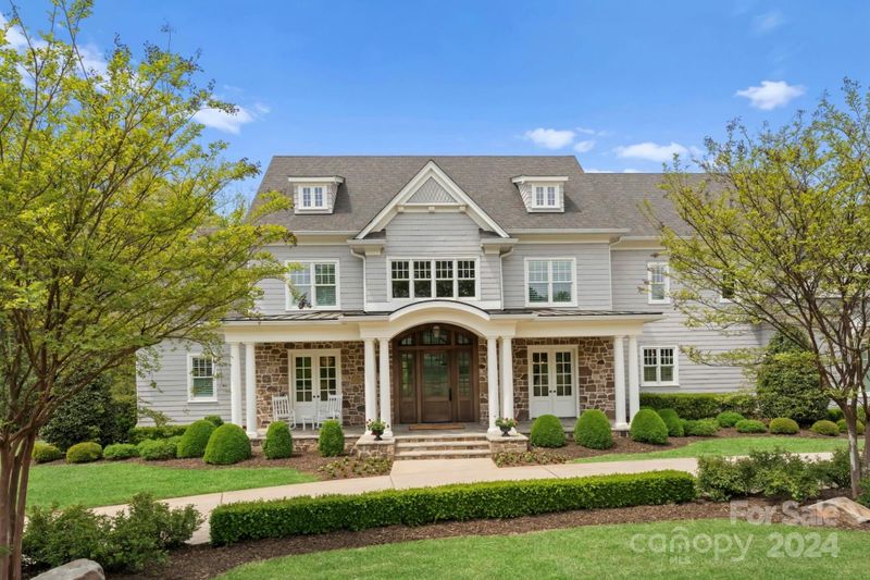 905 Martingale Ln, Davidson, NC 28036