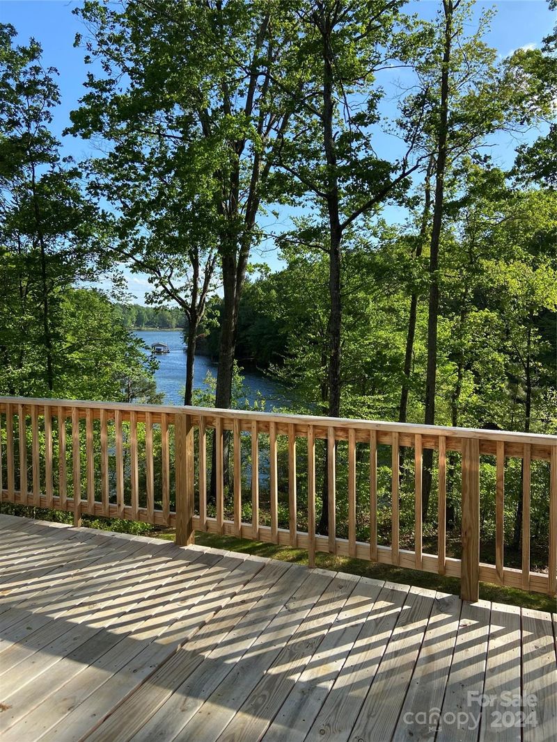 151 Oak Point Ln, Stony Point, NC 28678