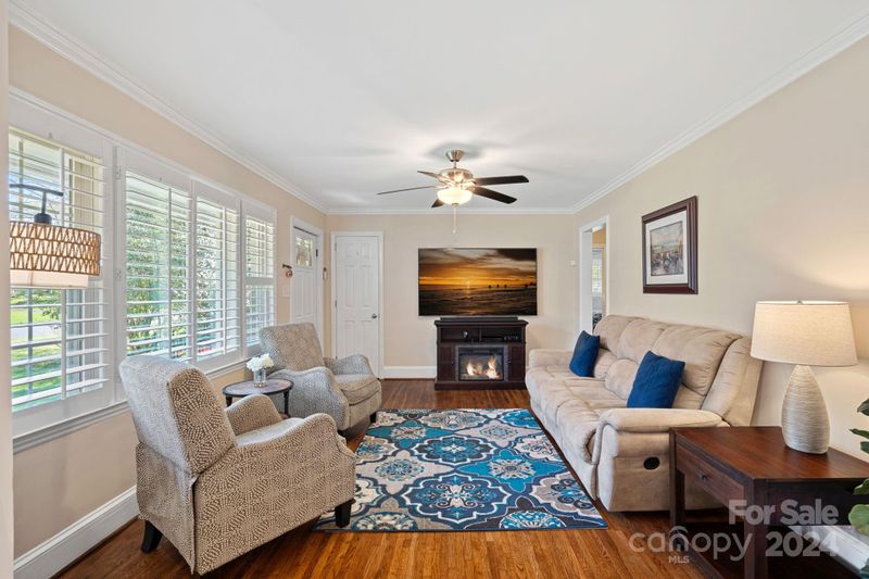 2231 Lanier Ave, Charlotte, NC 28205