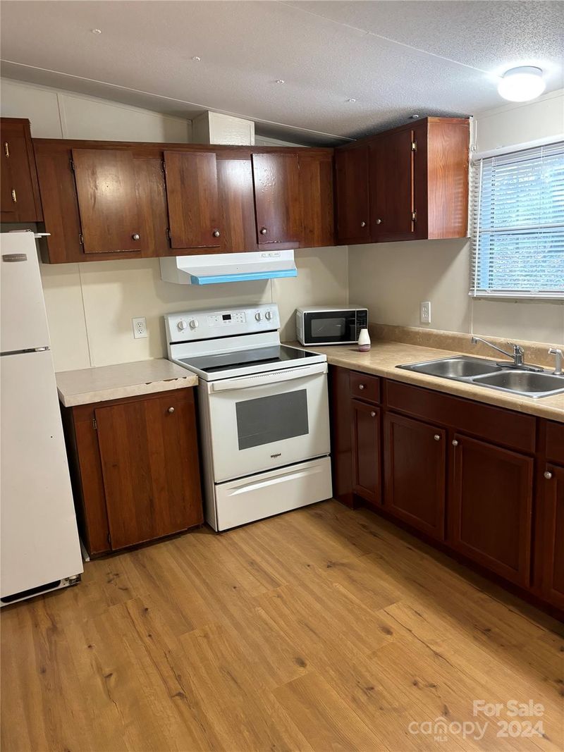 4455 S Olivers Cross Rd, Maiden, NC 28650