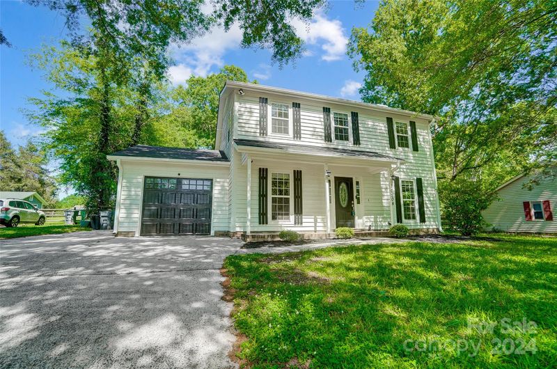 10504 Camelback Cir, Charlotte, NC 28226