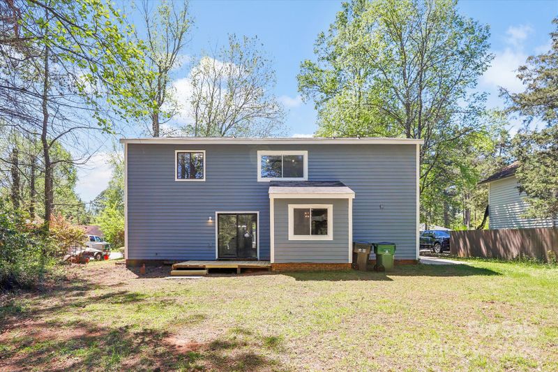 6815 Arroyo Dr, Charlotte, NC 28227