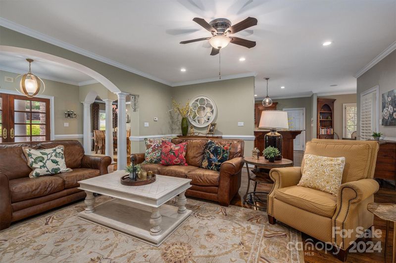 404 Maymont Dr #8, Cramerton, NC 28032