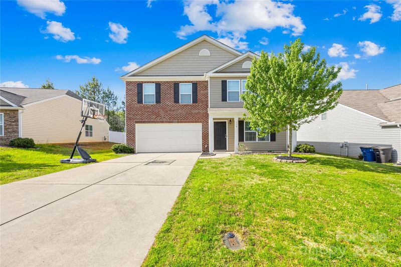 114 Shadow Woods Rd, Statesville, NC 28677