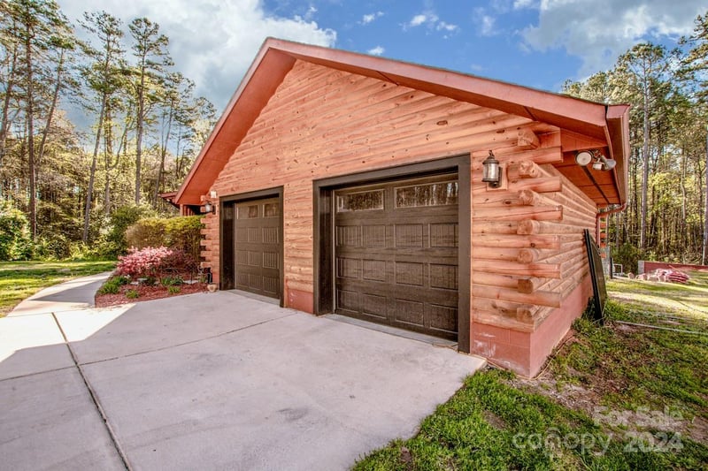 7633 Monbo Rd, Catawba, NC 28609